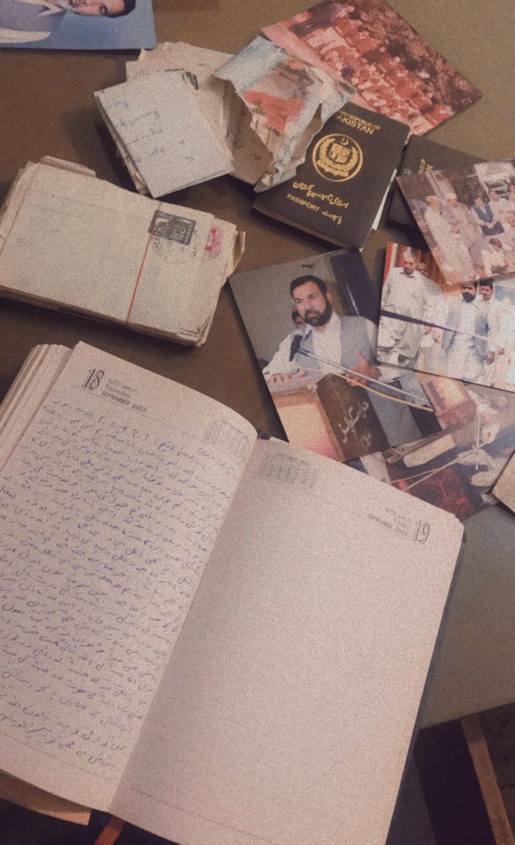 khadija_batooll's tweet photo. My parents’ letters to each other (from 1985-86).❤️

They both had carefully kept every letter &amp; even the envelope of each letter even after so many years. And after Ammi’s death, Abbu had kept each &amp; every thing that belonged to her very safely;even a small piece of her writing. https://t.co/arJedUnwti
