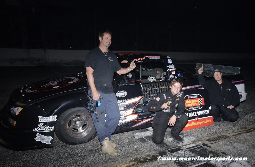 It was a BMF 1-2-3 in the Pro Mods on Saturday night at Houston Motorsports Park. 
🥇: #21 Jason Marshall
🥈: #148 Max Calles Mcdonald
🥉: #66 Logan Bearden

Also, congratulations to Pro Truck driver Jake Wright for his win in his #48 BMF truck. 

#BMF

📸 : Manvel Motorsports