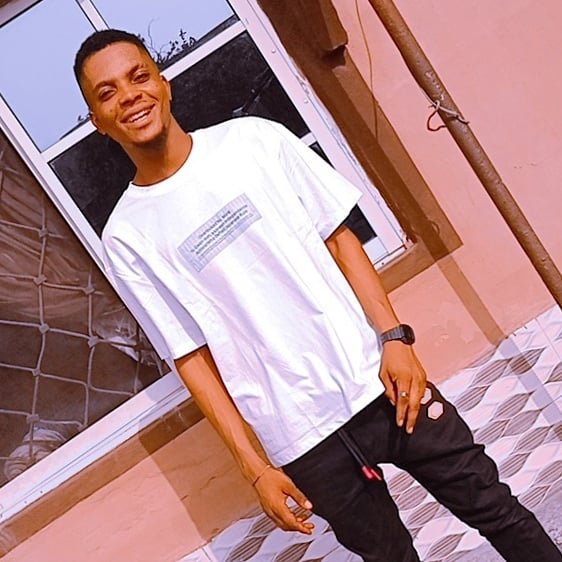 SOTMLIGHTS's tweet image. Happiness is free 💦💦💦