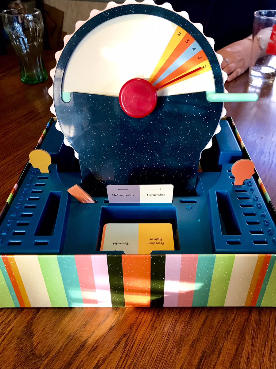 TabletopNate's tweet photo. I showed #Wavelength to the family after Easter dinner yesterday. I've played this #partygame a few times now and it's always a good time.
What clue would you have given for this?
#boardgames #tabletopgames #partygames #familygamenight https://t.co/gIxitaueAe