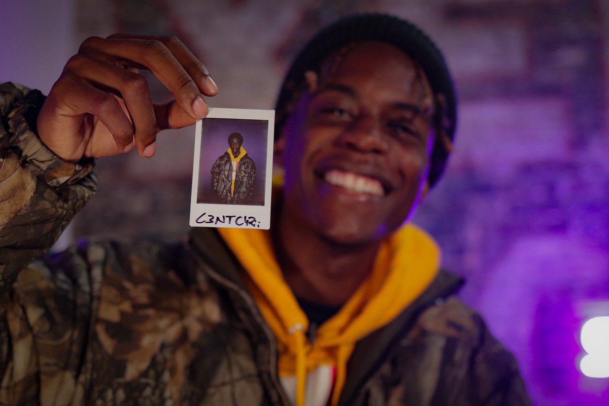 C3NTURiiMixItUp's tweet photo. Thanks for having me @spinrilla 🦍
5-6 years ago I was in high school listening to my favorite mixtapes on their app &amp; getting denied multiple times for an account to upload mixtapes😂 ⏭ fast forward to 2021 &amp; they’re interviewing me🙏🏿 #TrustTheProcess 🔑 https://t.co/myznqtrK9s