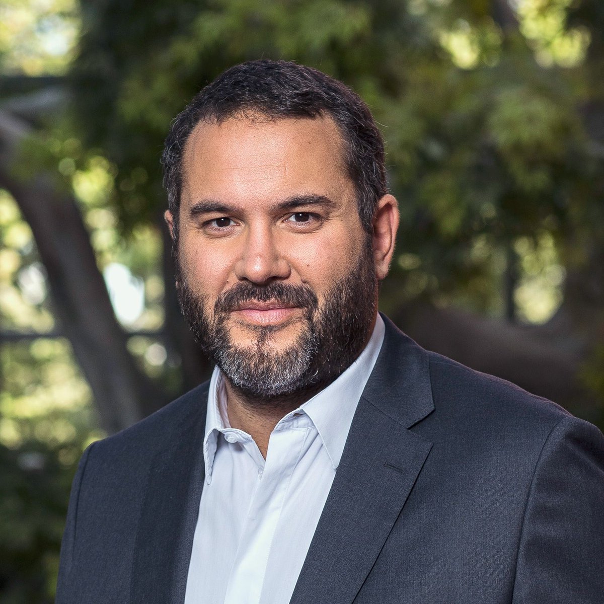 Les loups ne se dévorent jamais entre eux… 😏
🚨#DinersClandestins: Selon l'image d'un carton d'invitation, le journaliste de <a href="/BFMTV/">BFM</a>, <a href="/Bruce_Toussaint/">Bruce Toussaint</a> aurait lui aussi dîné dans un #RestaurantClandestin le 13 mars dernier à Deauville… 🥴🙄🤢
#OnVeutLesNoms #OnVeutLesDemissions