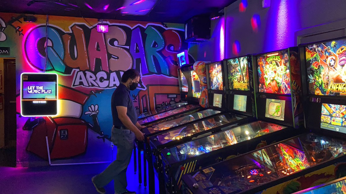 myretrolifeshow's tweet photo. Great #RETROGAMING #Arcade in Corpus Christi, TX Quasars Arcade is AMAZING! How am I just finding this place?! #GamersUnite https://t.co/m8bfB5zlyO