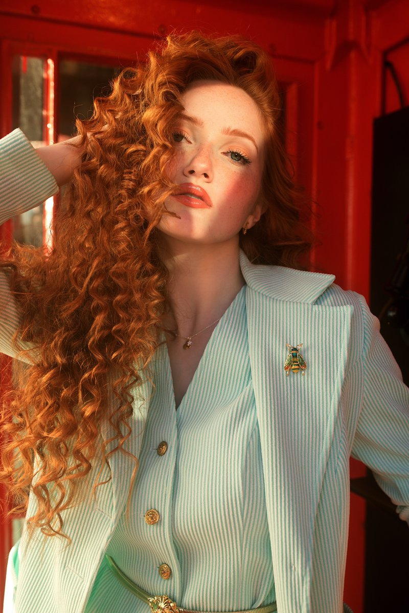 DruePhoto's tweet photo. I’d like to CALL this photoshoot a success.☎️✨ https://t.co/RFBBJ3bkoh