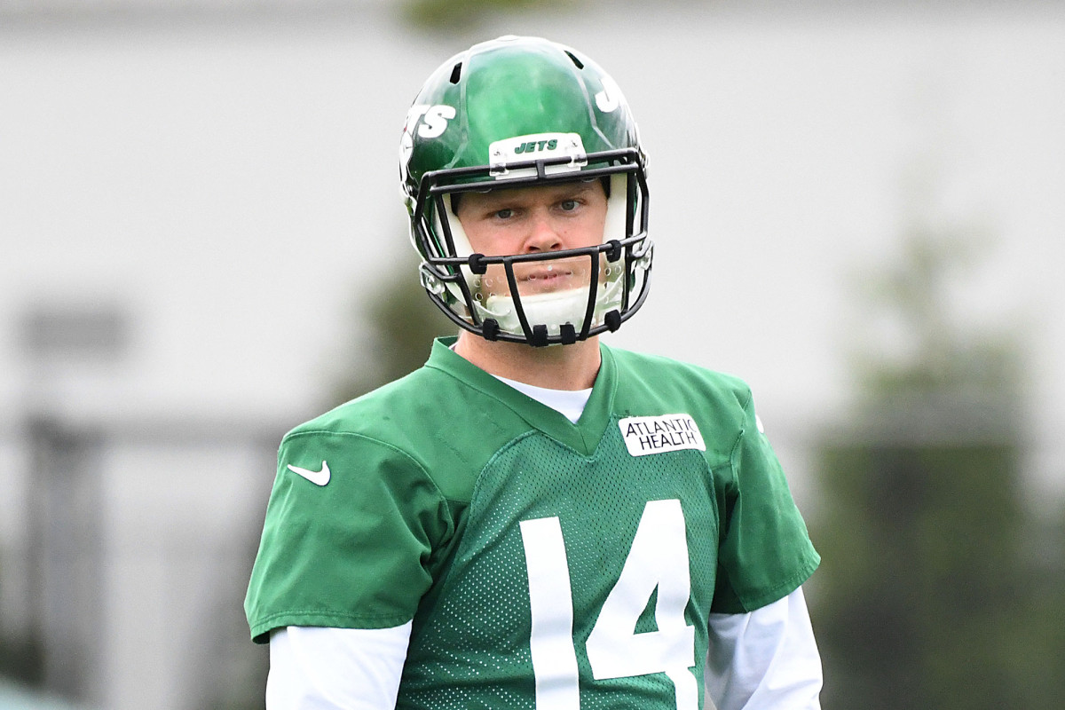 Jets' Sam Darnold trade brings out all the reactions on Twitter