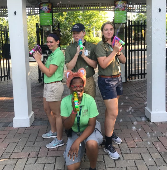 CincinnatiZoo's tweet photo. We're hiring! Apply today: https://t.co/Lr5iiGeNMt https://t.co/kyPMENRyyX