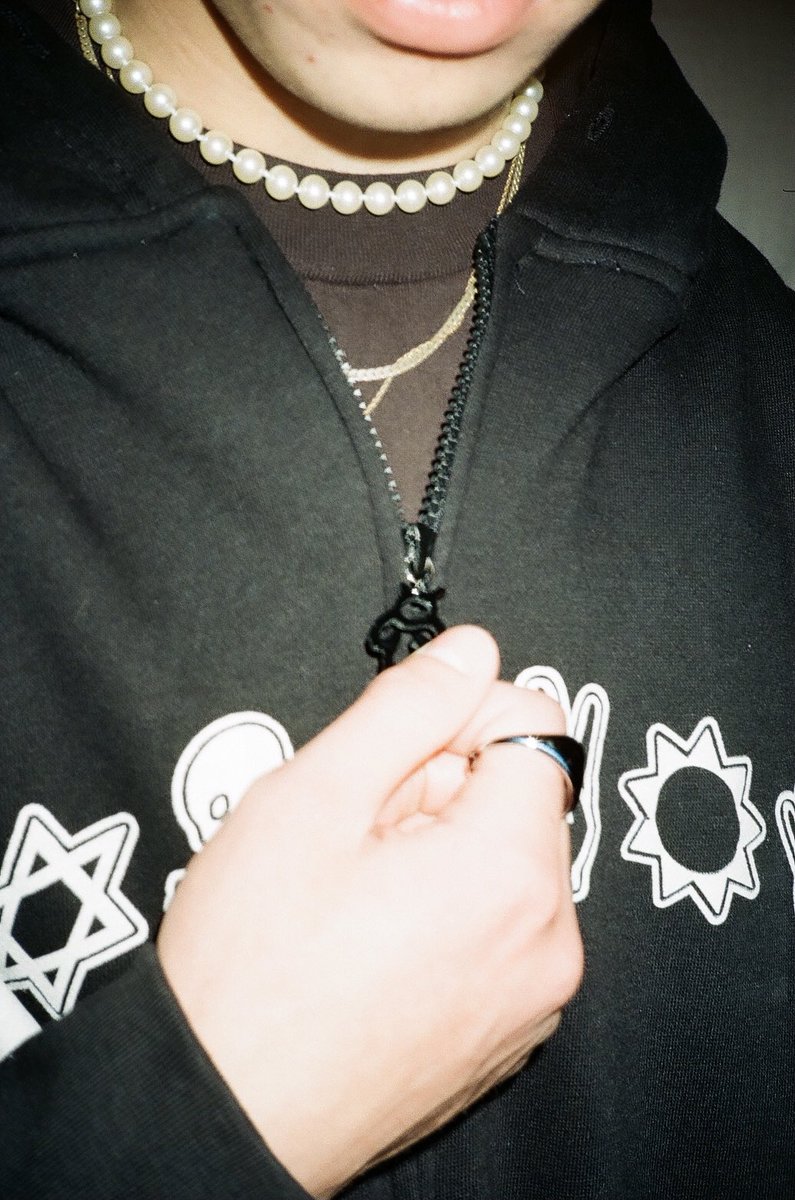 syndari_'s tweet photo. Syndari Spring 2021
Outerwear
Releases April 10th at 3pm PST https://t.co/CzWN7xAGKn