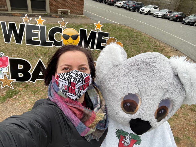 We had a special guest visitor today to welcome our students back!