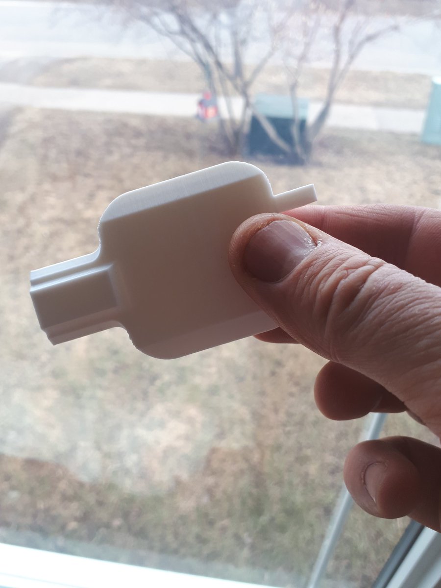 SuperPiperTBay's tweet image. Kid designed a 'key' for Rainbird, pocket friendly.  Added a point to clean out dirt.  #turf #rainbird #irrigation #golf #3Dprinting