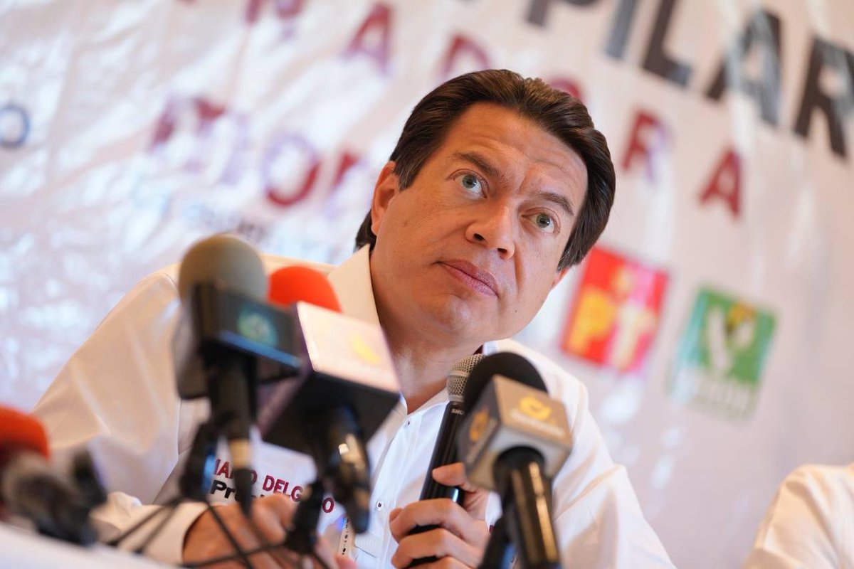 🗳️ B.C. || <a href="/mario_delgado/">Mario Delgado</a> apela nuevamente a los logros del presidente <a href="/lopezobrador_/">Andrés Manuel</a> para inducir al voto a favor de <a href="/MarinadelPilar/">Marina del Pilar</a> candidata a la gubernatura; encuestas dan un empate entre Marina del Pilar con <a href="/LupJonesof/">Lupita Jones</a> de la alianza "Va por México".👉bit.ly/3dANrqD