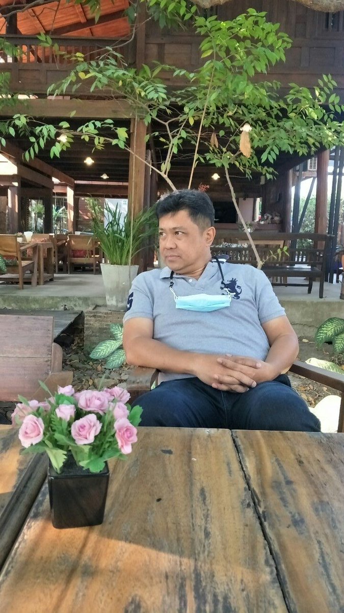 witoonpit56's tweet photo. ชีวิตต้องมีเวลาพักผ่อน วันนี้ได้นอนเต็มอิ่ม…พรุ่งนี้ลุยงานต่อ https://t.co/4EIFmQiRhz