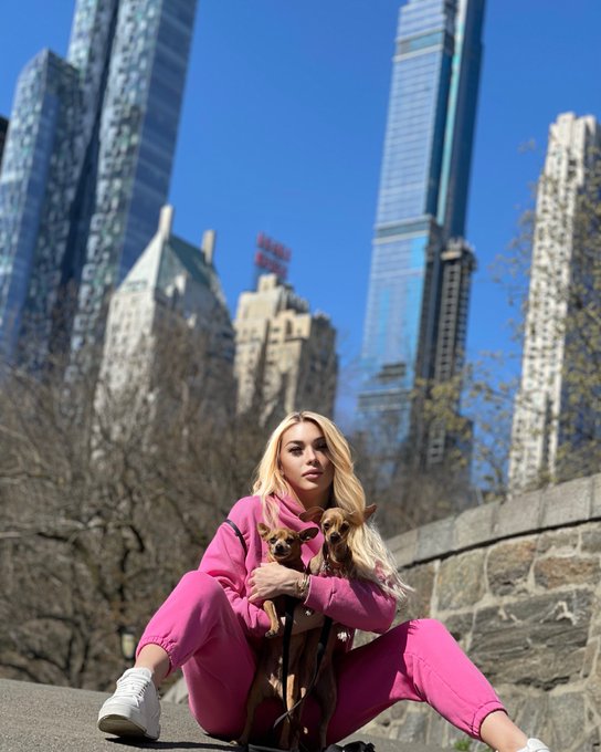 I love you NYC off to Cali -vegas to film some new content  ? https://t.co/nHWoC9PXpR