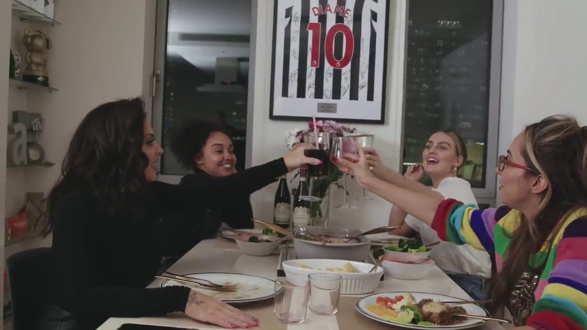lmxthinker's tweet photo. eat in with little mix was one of the best content we've ever had, breathe if you agree https://t.co/sqe28lplN6
