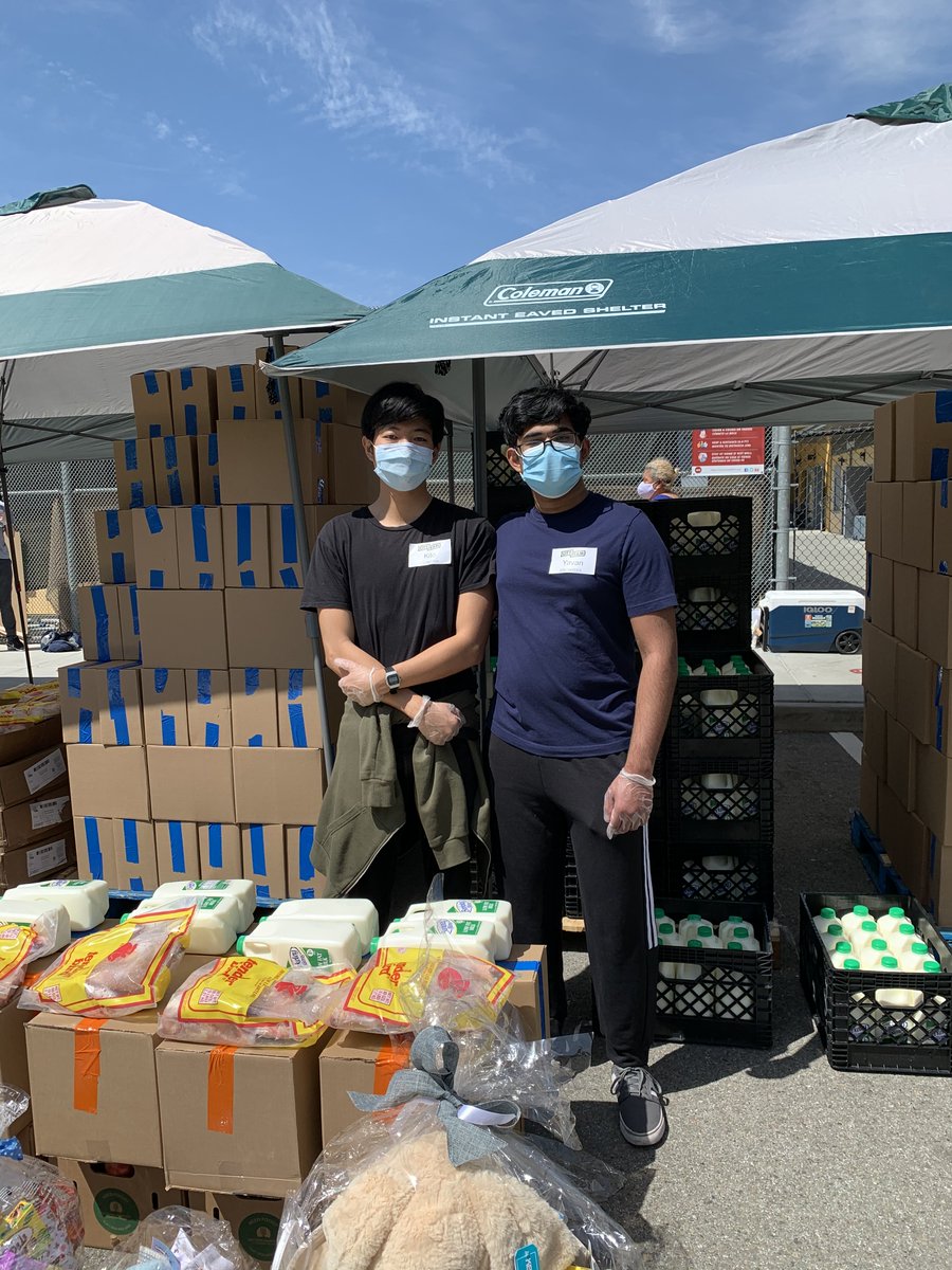 Cityteam's tweet photo. An Easter to remember! 🐣💐😷
THANK YOU to San Jose Christian Alliance Church for spreading the love last Friday at one of our CityTeam in the Neighborhood Easter Pantries!

#easterjoy #sjcac https://t.co/WJyuDCuYZ1