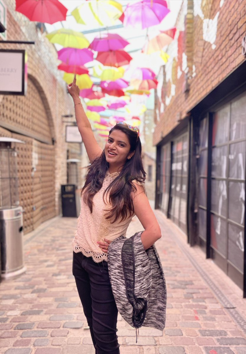 LintuRony's tweet photo. Try to be a Rainbow in someone’s cloud🌈  #morning #summervibes #ms #linturony #london https://t.co/2kJ92RfISj