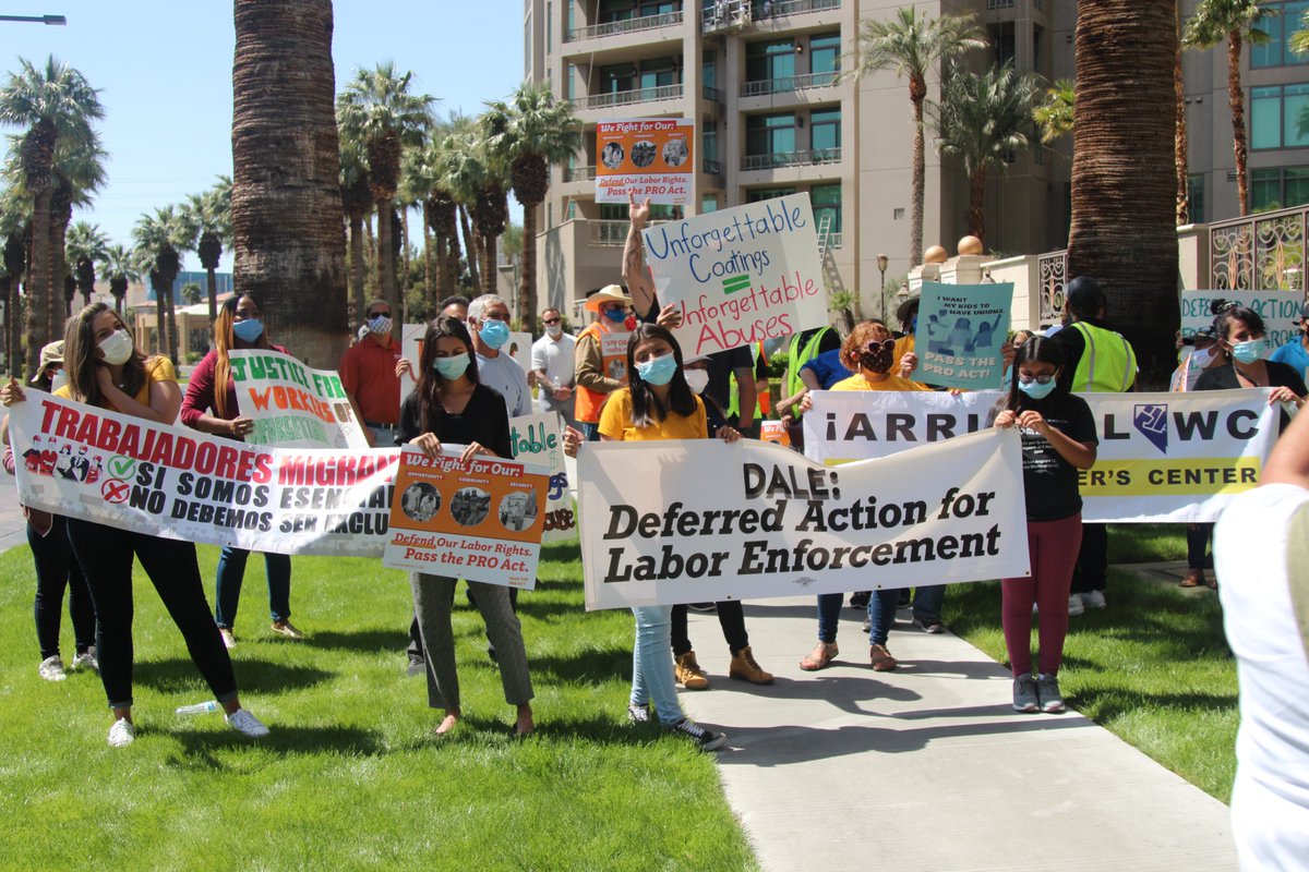 ArribaLasVegas's tweet photo. Today workers and advocates in Las Vegas call on @USDOL and @SecMartyWalsh to end abuses by Unforgettable Coatings and provide deferred action for immigrant whistleblowers #DALE #DeferredActionForWhistleblowers #EndWageTheft https://t.co/oyR7stDc4z