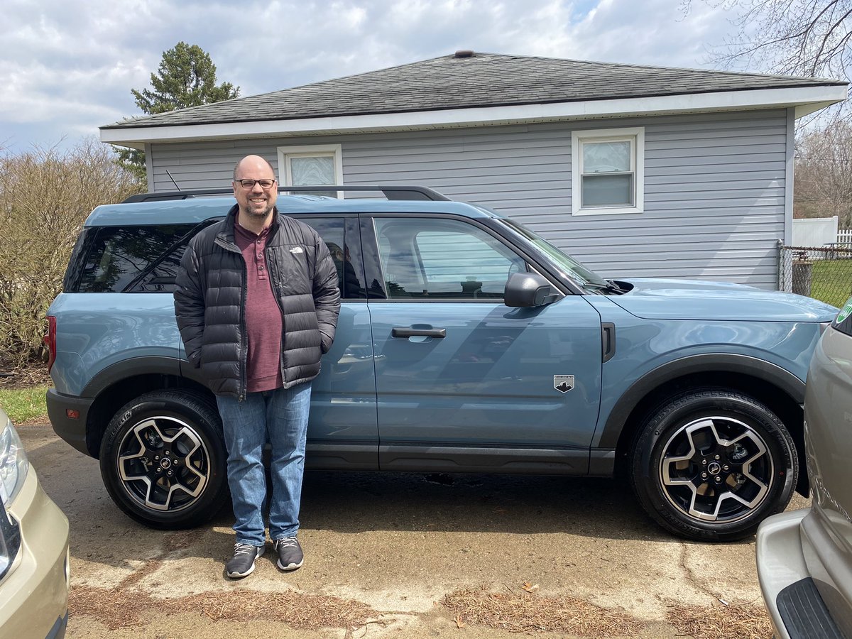 JoeFordTechRec's tweet image. I picked up the 2021 @Ford  Bronco Sport Big Bend today. What a great vehicle! So glad to be apart of the Ford Family. 

#fordbronco 
#fordfamily