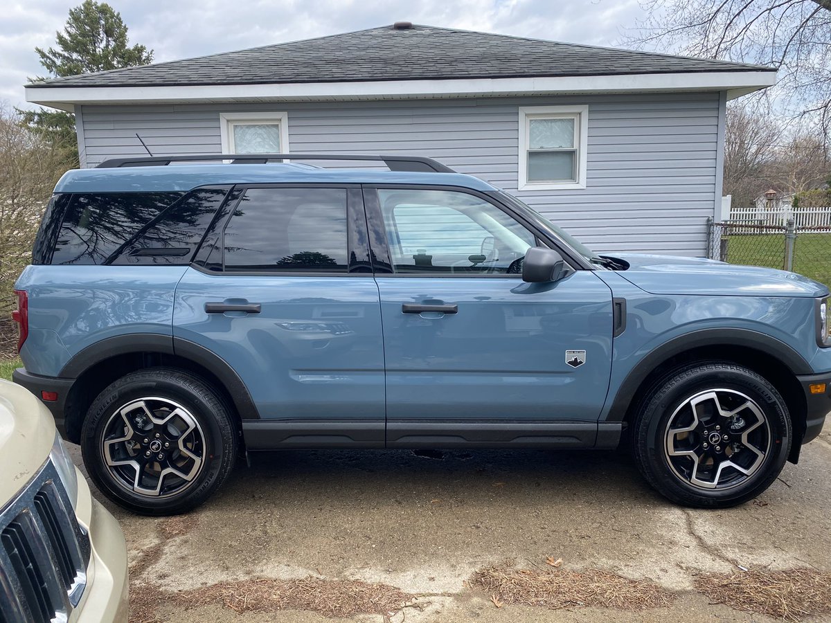 JoeFordTechRec's tweet image. I picked up the 2021 @Ford  Bronco Sport Big Bend today. What a great vehicle! So glad to be apart of the Ford Family. 

#fordbronco 
#fordfamily