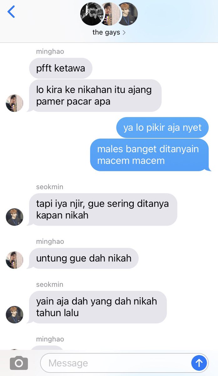 codinglanguage's tweet image. pernikahan ajang pamer pasangan