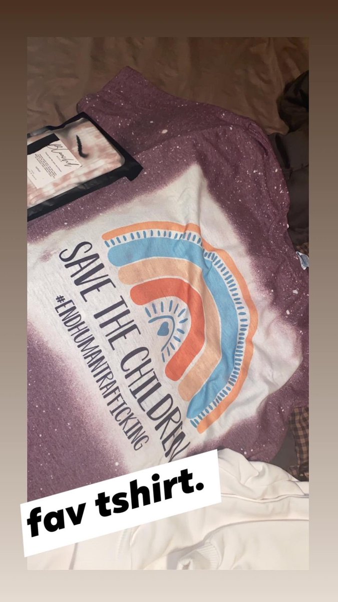 fav new tshirt! #savethechildren 💕🌈