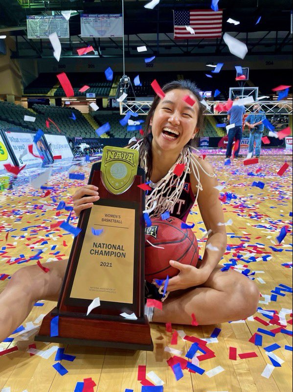 mitty_wbb's tweet photo. Monarch alumnae - TWO National Champions! Krissy Miyahara of Westmont College &amp; Haley Jones of Stanford‼️ 🏆🏆 #goMonarchs https://t.co/9rg5Tn1QGm