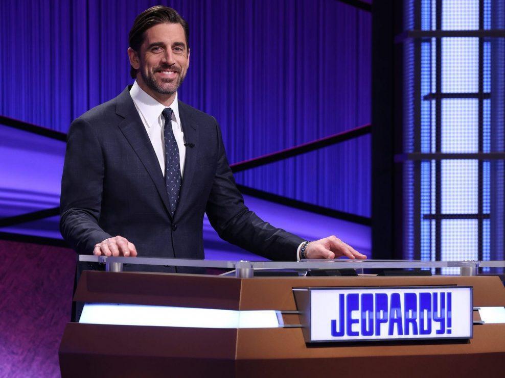 Aaron Rodgers calls Jeopardy! guest hosting spot 'dream job'