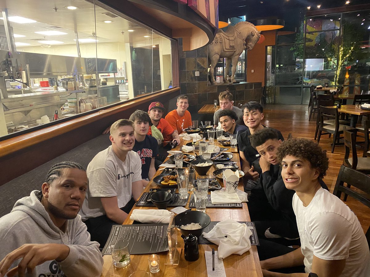donaldwatts24's tweet photo. Basketball is what brings us together but this is some more than hoops.  Building skills, our future &amp; friendships for life!

#wayofwatts | #gamechangersforlife @PWprep | 👉🏽https://t.co/xQzhid0Gzy https://t.co/7hhGnqhVop