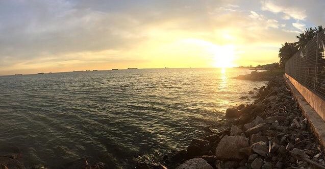 anisahhrasidi's tweet photo. At the end of the day, it’s always you 🧡
#데이식스와의노을 #SunsetsWithDAY6 #mdsd https://t.co/S1Ej6JKm3m