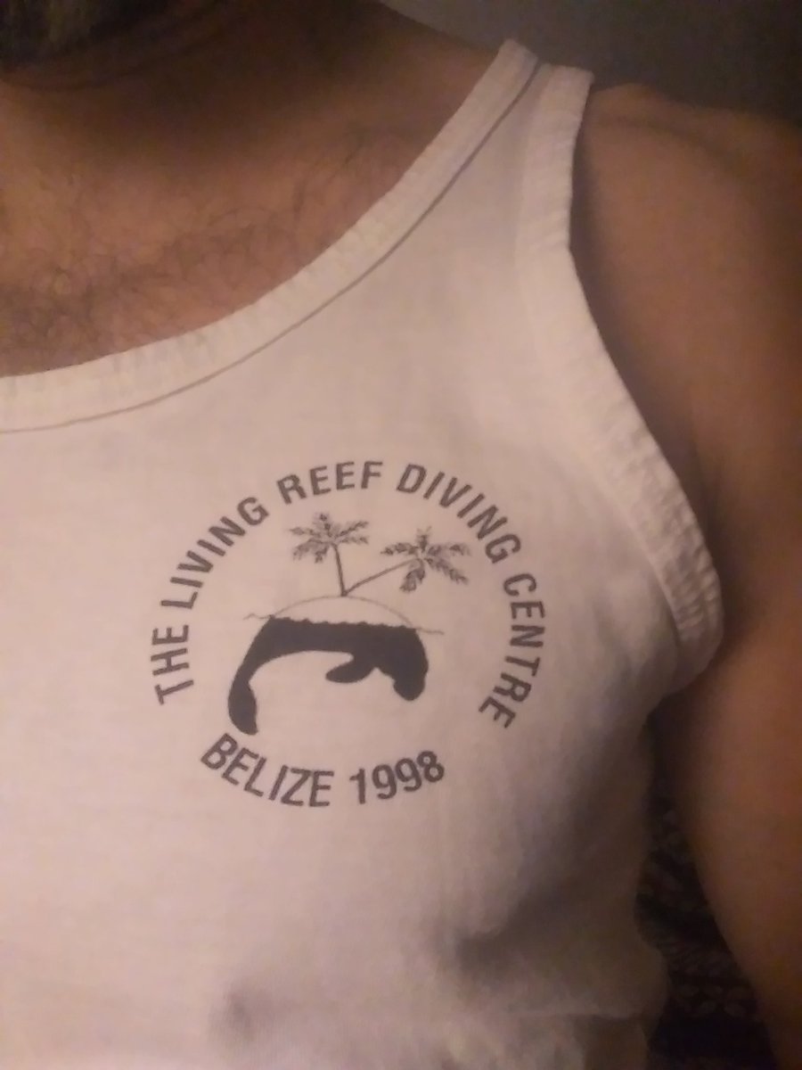 Hey <a href="/Drew_Lab/">🏆Joshua Drew🏆 @Drew_Lab@ecoevo.social</a> check out my shirt which is still in perfect condition. I can almost taste the @MarieSharps