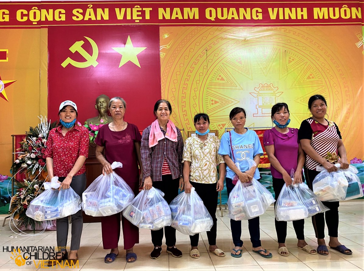 HSCVietnam's tweet photo. Microloans are being provided to 19 women who have been participating in training over the past 12 months. The loans will allow the women to start small businesses of their own by putting their new skills to work. 
Funding for the loans and training provided in part by @hanoiiwc https://t.co/Yw0AjBlY4M