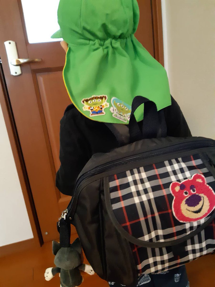 s2nr18's tweet photo. .

今日から初登校🥰💓
トイストーリーが好きだから
トイストーリーづくし😂😂😂
頑張るんだよー♡

. https://t.co/pNWOHGNXez