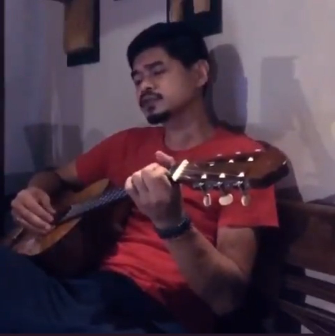 Kiper Futsal tweet media