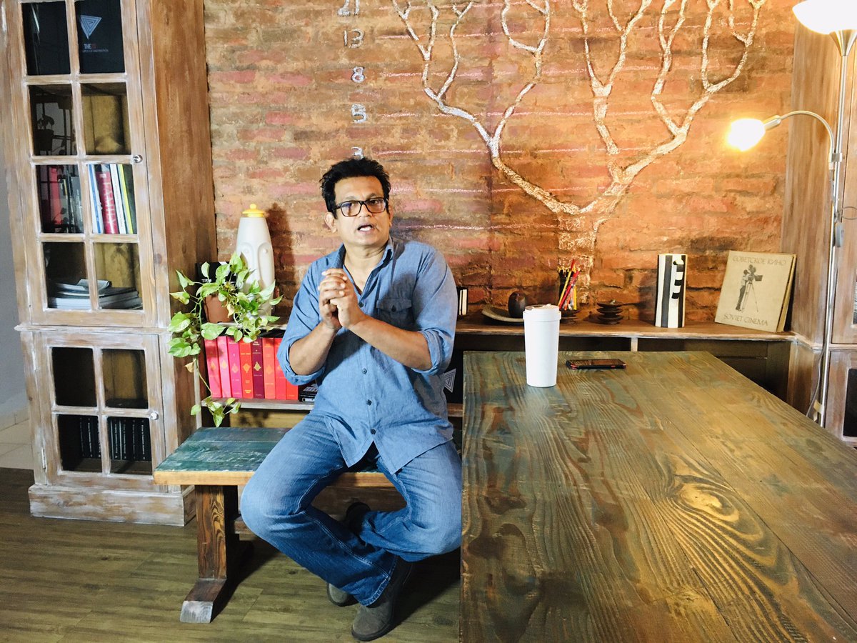 zoomfilmlk's tweet photo. Behind The Scene With Fernando 
Program Recoding 

#Prasanajayakody #GayanFernando #zoomfilmproduction #AppleTV #moviemaking https://t.co/cspPxINhEz
