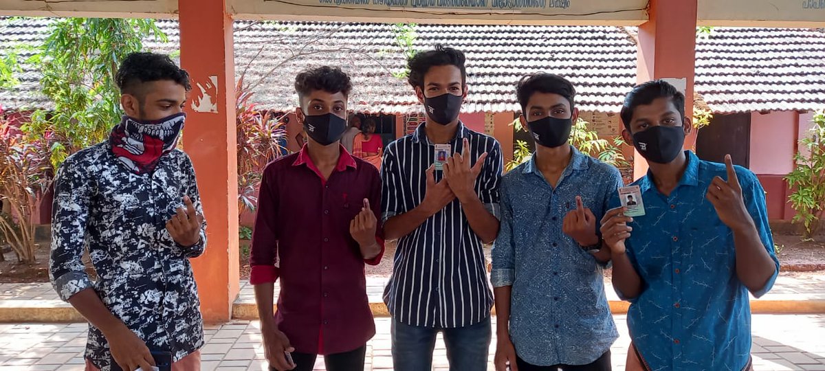 DeepikaTweetsDC's tweet photo. Proud VOTERS showcasing their Inked-Finger after Casting their VOTE.
#GoVote #AssemblyElections2021 #ElectionCommissionOfIndia #ECI
#VoteForModiDada #BJP4Bengal #VoteForBJP #Elections2021 #Vote
https://t.co/8JdfjAwnS0