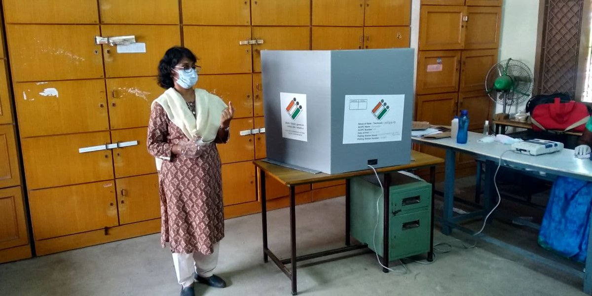 collrpmb1's tweet photo. Perambalur District Collector Tmt.P.Sri Venkada Priya, I.A.S., casted her vote #Perambalur #TamilNaduElections2021 #Dovote #Democratic_right #Vote #GoVote #Perambalur_Assembly_Constituency https://t.co/WvUtcq8MFJ