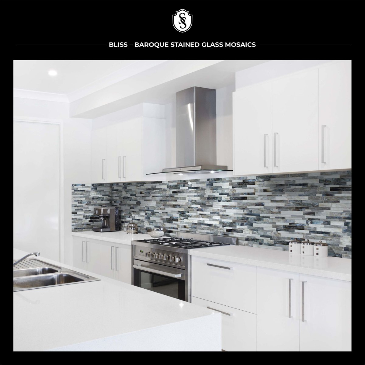 Enhancing minimal decor with creative #BlissGlassMosaics by <a href="/anatoliatile/">Anatolia Tile</a>
.
Visit Sunderlands showrooms in #Omaha, #Kansas, #DesMoines, #StLouis to experience more.
.
#MosaicMondays #Sunderlands #Mosaicstories #MosaicArchitecture #ModernArchitecture #InteriorDesign #HomeDecor