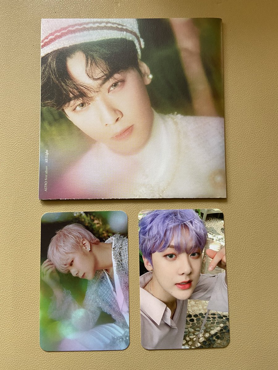 santinyoung's tweet photo. wts | lfb astro ph 

Astro official pc - All Light
ONHAND

PhP 200ea + lsf
- moonbin
- sanha

PhP 400 + lsf
- moonbin &amp; sanha + eunwoo lyric book set

-MOP: gcash
-MOD: ggx/lalamove/shopee c/o

please help rt @AstroMarketPH https://t.co/bGymD8AKIR