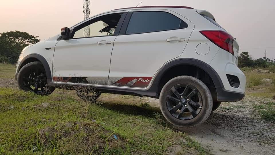 FordLovers3's tweet photo. Presenting True spirited #Fordians, Prithvijeet Majumder's wonder weekends at Kolkata, with his #FordFreestyle❤💙
Lovely #FordMoments #FordPhotography
#FordLovers
#FordLoversFamily
#LoveFord
#DiscoverMore
#GoFreestyle
#AlagSiFamilyWaliFeeling @FordIndia @FordIndiaHelp https://t.co/ECBzyLlEC0