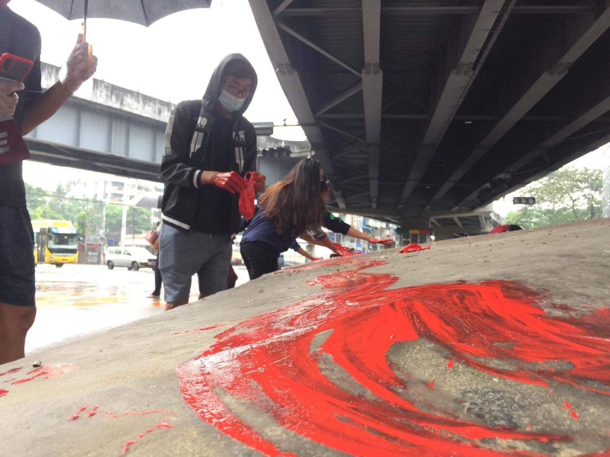 tayza19's tweet photo. #WhatsHappeningInMyanmar It has been drizzling in Yangon for more than couple of days, but we are painting Red in Town for the blood 🩸 we had lost last two months #RedPaint #Apr6Coup #SaveMyanmarDemocracy #WeNeedR2PInMyanmar @SchranerBurgen1 @RapporteurUn @MayWongCNA @TostevinM https://t.co/cbImqnMLcD
