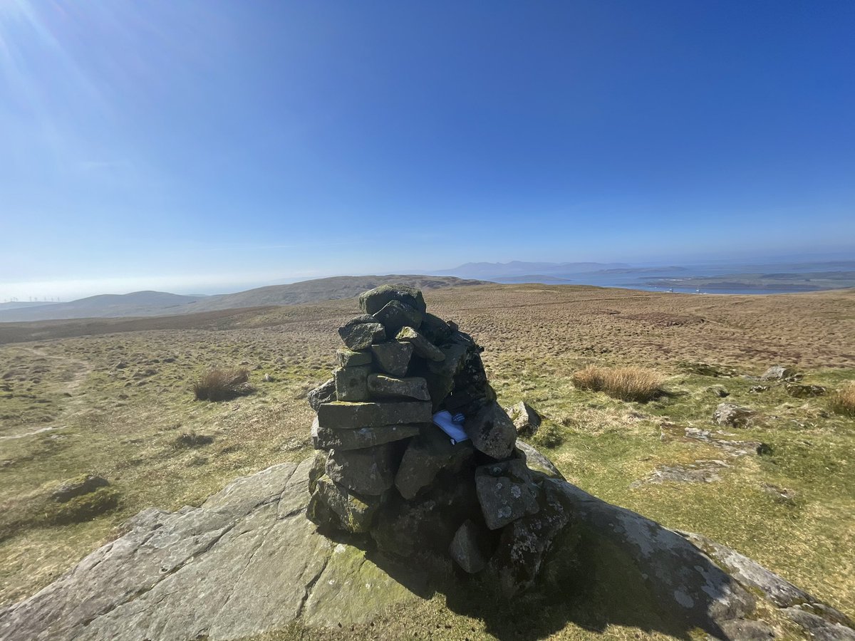 FaroqueKPM's tweet photo. If you’re visiting a local #Ayrshire beauty spot, whether that’s one of our stunning coastal beaches or our scenic countryside, it’s important to know the Scottish outdoor access code before you visit 👇🏽
https://t.co/TwWJx6r4bN
#StayLocal
#StaySafe
#KnowTheCodeBeforeYouGo https://t.co/E4NvnQcgOA