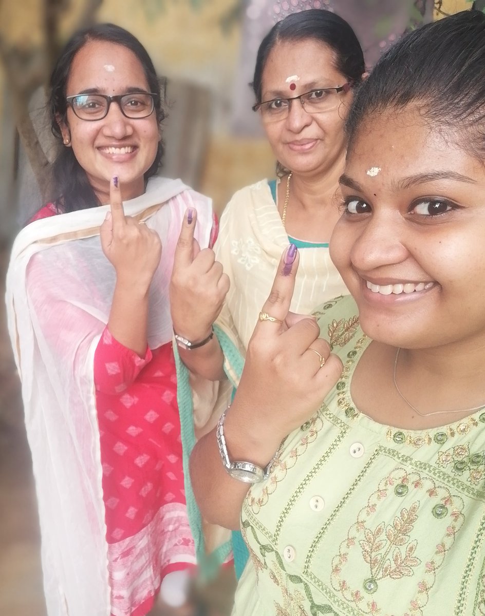 iamvishnumaya's tweet photo. Fulfill your democratic duty
#TNAssemblyElection2021 #OruViralPuratchi https://t.co/1eTUr0zF5A