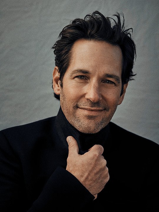 sugknw's tweet photo. Paul Rudd in: 

1997 ⠀⠀⠀⠀⠀⠀⠀⠀⠀ ⠀⠀⠀2020

...and this is how you age when you’re unproblematic. 
#HappyBirthdayPaulRudd https://t.co/nnbaaIbpUs
