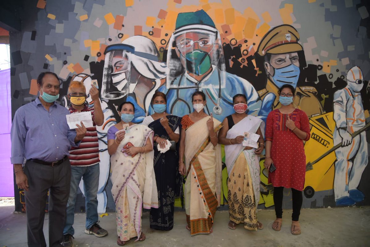 DrJitendraSingh's tweet photo. Model Polling Station at #Palasbari pays tribute to COVID warriors. Voters pose before a striking wall art after casting their vote.
A health Camp has also been set up. #AssamAssemblyPoll https://t.co/4kechLiaB0