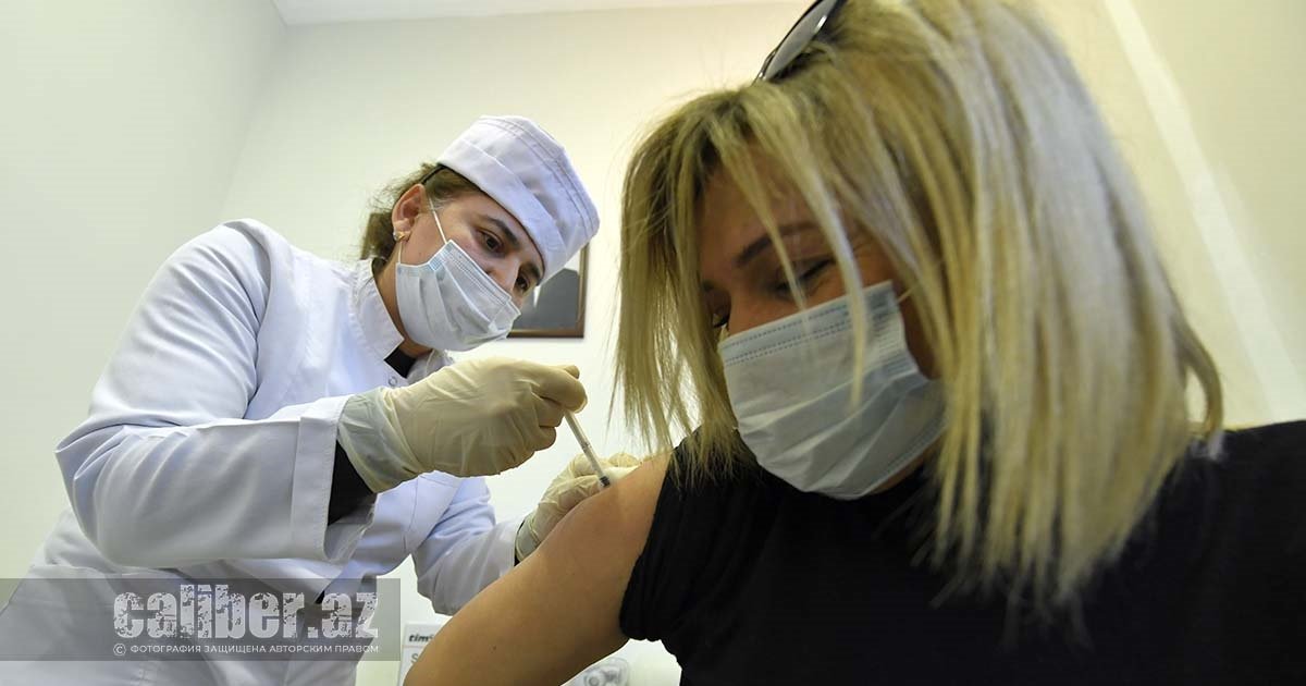Caliberaz's tweet photo. Привитые от #COVID19 граждане АР получат ряд привилегий 💉🇦🇿
ЭКСКЛЮЗИВ https://t.co/KXq4OeNgY8
https://t.co/WnZVfIt6U4
#Caliber_az #Azerbaijan #COVID19 #coronavirus https://t.co/nIvJOMP5Nd