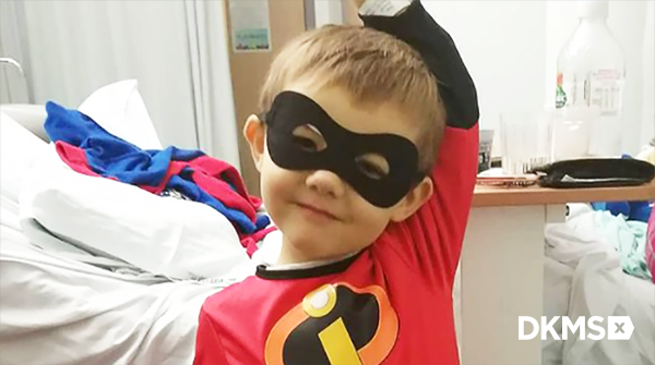 PLEASE RT &amp; REGISTER IF YOU CAN. EMMETT NEEDS OUR HELP! 🙏

Emmett, 4, has a rare and life-threatening blood disorder. He needs a blood stem cell donation from a matching donor to beat it.

Request a swab kit to join the register today: bit.ly/3lZt2PO
