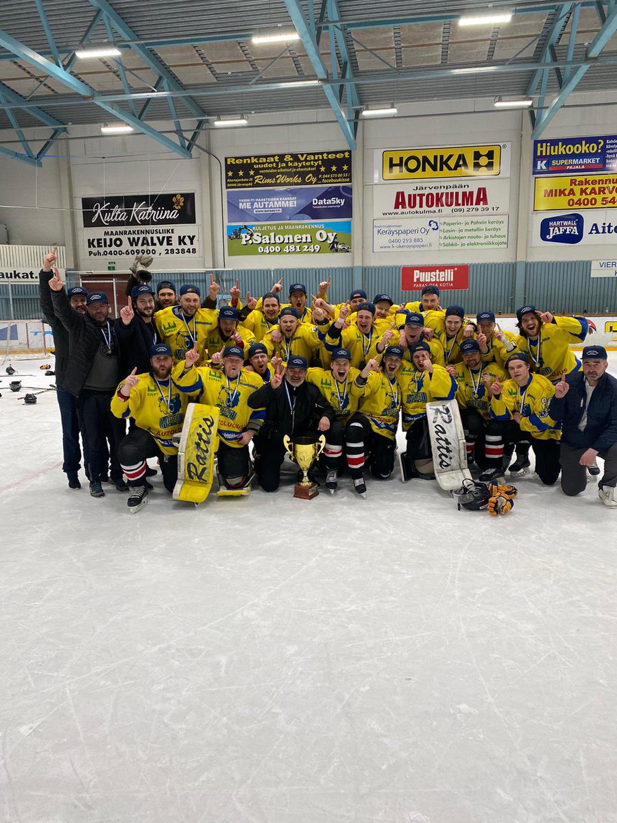 AVATKAA NE SARJAT!!! 
ME OLTAIS TULOSSA!!!
ETTE TULE PETTYMÄÄN!!!

🐻🐻🐻🐻🐻🐻🐻🐻🐻

<a href="/KarhuHT/">Karhu Hockey Team</a> #suomisarja #mestis #liiga