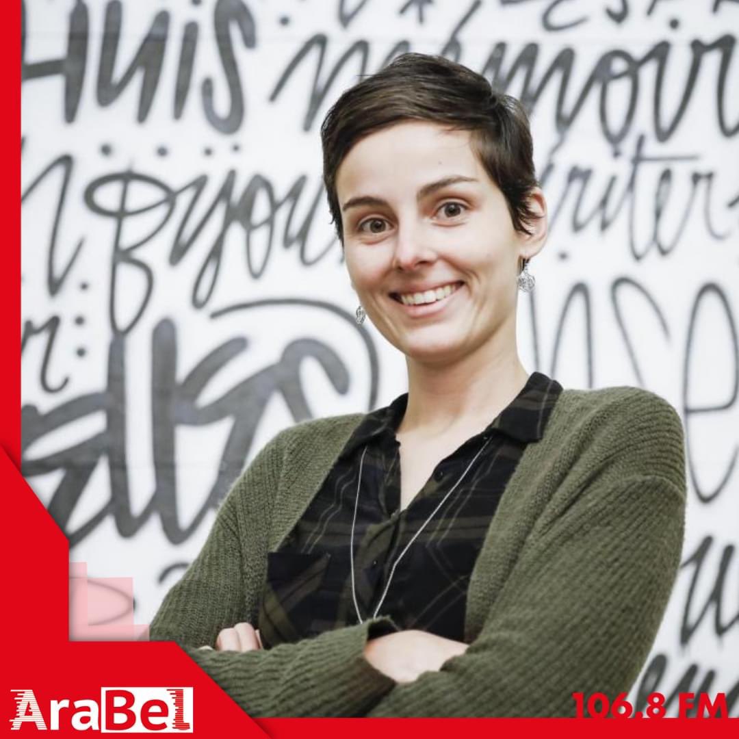 DelphineHouba's tweet photo. Retrouvez-moi à 16h sur les ondes de @AraBelFM ! J’y parlerai de l’actu culturelle bruxelloise, dont #freemuseumsforstudents et notre programme événementiel dans le cadre des 100 ans de la fusion de BXL, NOH, Laeken et Haren @PhilippeClose @PSofficiel @PSbxl @brusselsculture https://t.co/JdgxbvdtI2