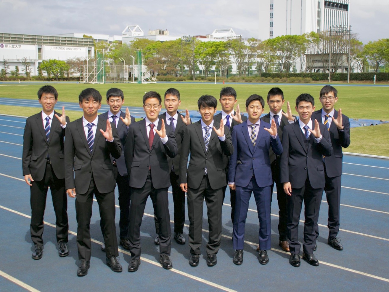 は*と様 順天堂大学陸上ジャージセット５点 は*と様 順天堂大学陸上ジャージセット5点 - メルカリ