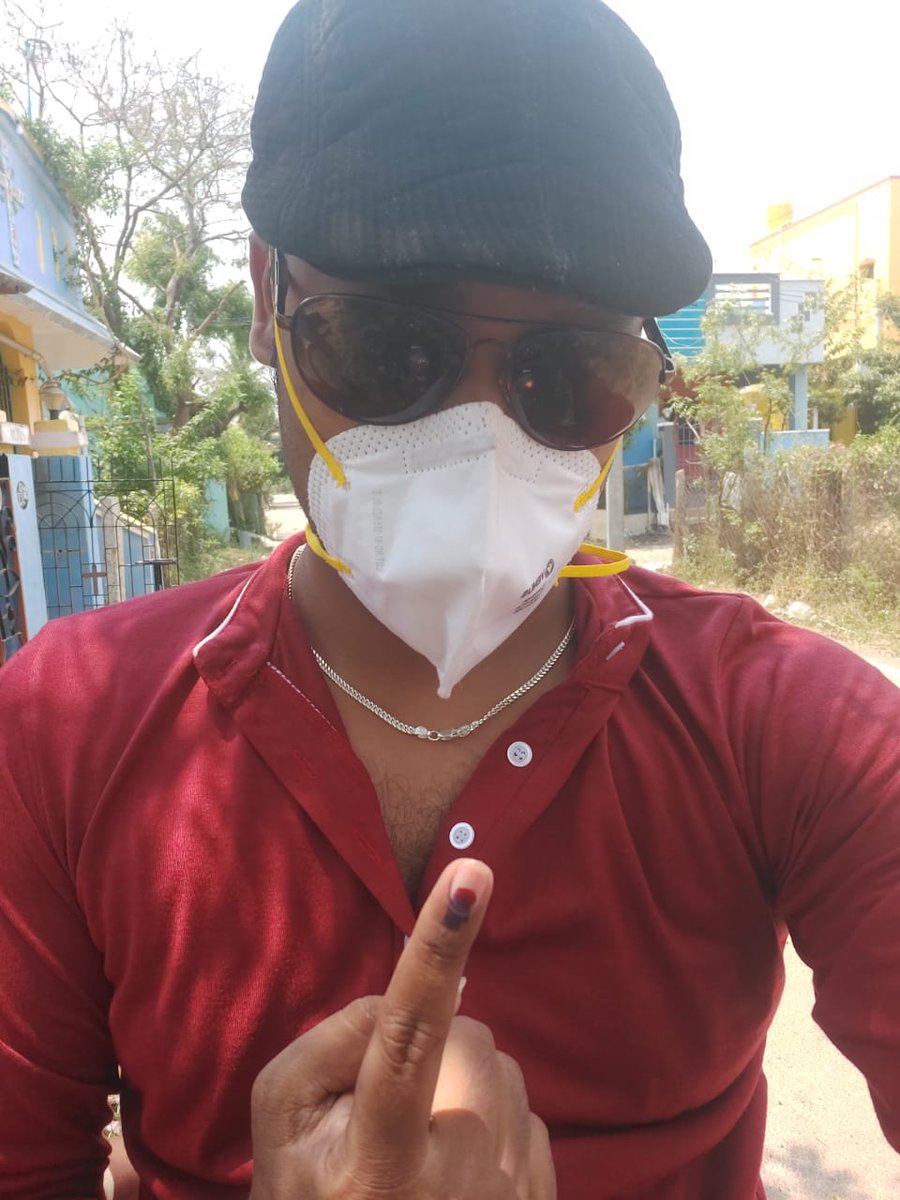🔥 மை பெற்றேன் மையத்திற்க்காக 🖤 <a href="/ikamalhaasan/">Kamal Haasan</a> 
#Maiam 🔥
#Torchlight 🔦
#MyVoteMyRight