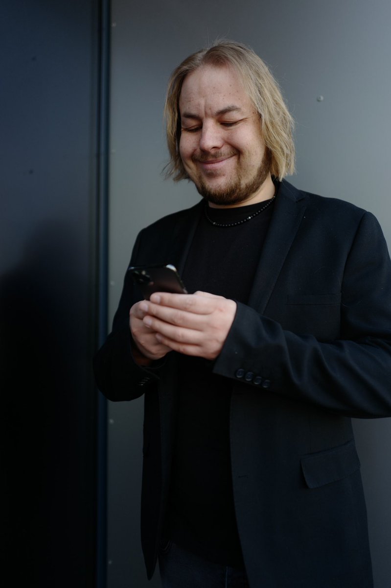BeneHermann's tweet photo. Täglich werden weltweit über 100 Milliarden WhatsApp-Nachrichten versendet. WhatsApp hält auch in der B2B Kommunikation immer mehr Einzug.
Wie sieht es bei euch aus? Nutzt ihr WhatsApp in der Unternehmenskommunikation? Habt ihr hierfür bereits automatisierte Prozesse?

#WhatsApp https://t.co/2oyn13a8S7